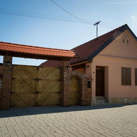 Apartament Kuca za odmor Poppke Fericanci Zewnętrze zdjęcie