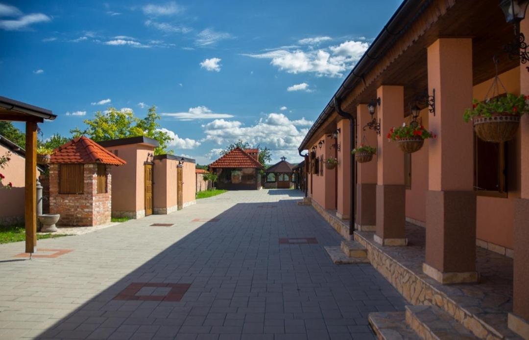 Apartament Kuca za odmor Poppke Fericanci Zewnętrze zdjęcie