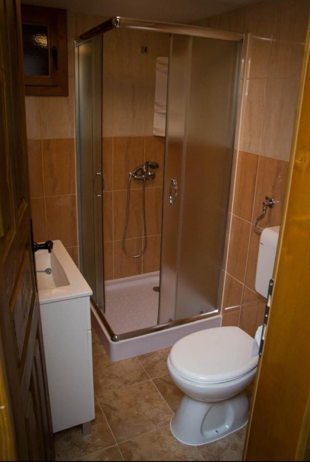 Apartament Kuca za odmor Poppke Fericanci Zewnętrze zdjęcie