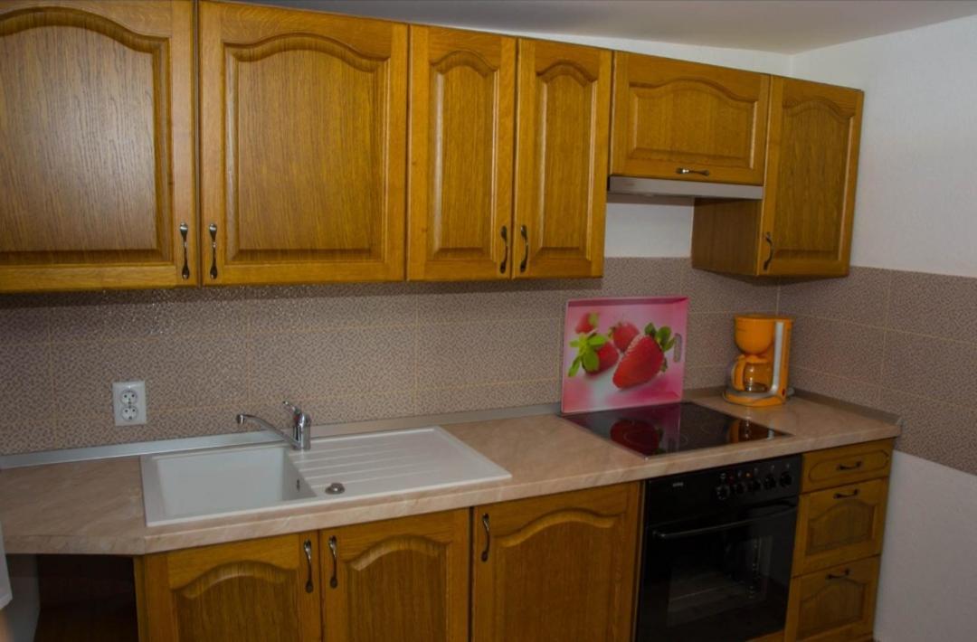 Apartament Kuca za odmor Poppke Fericanci Zewnętrze zdjęcie